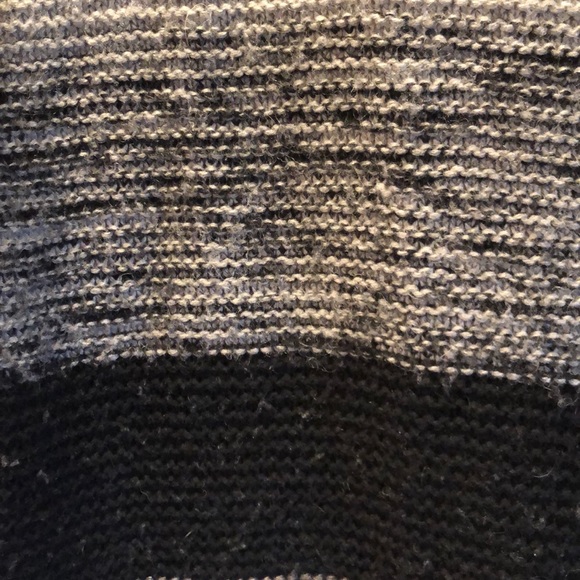 Colorblock  sweater - Picture 4 of 4